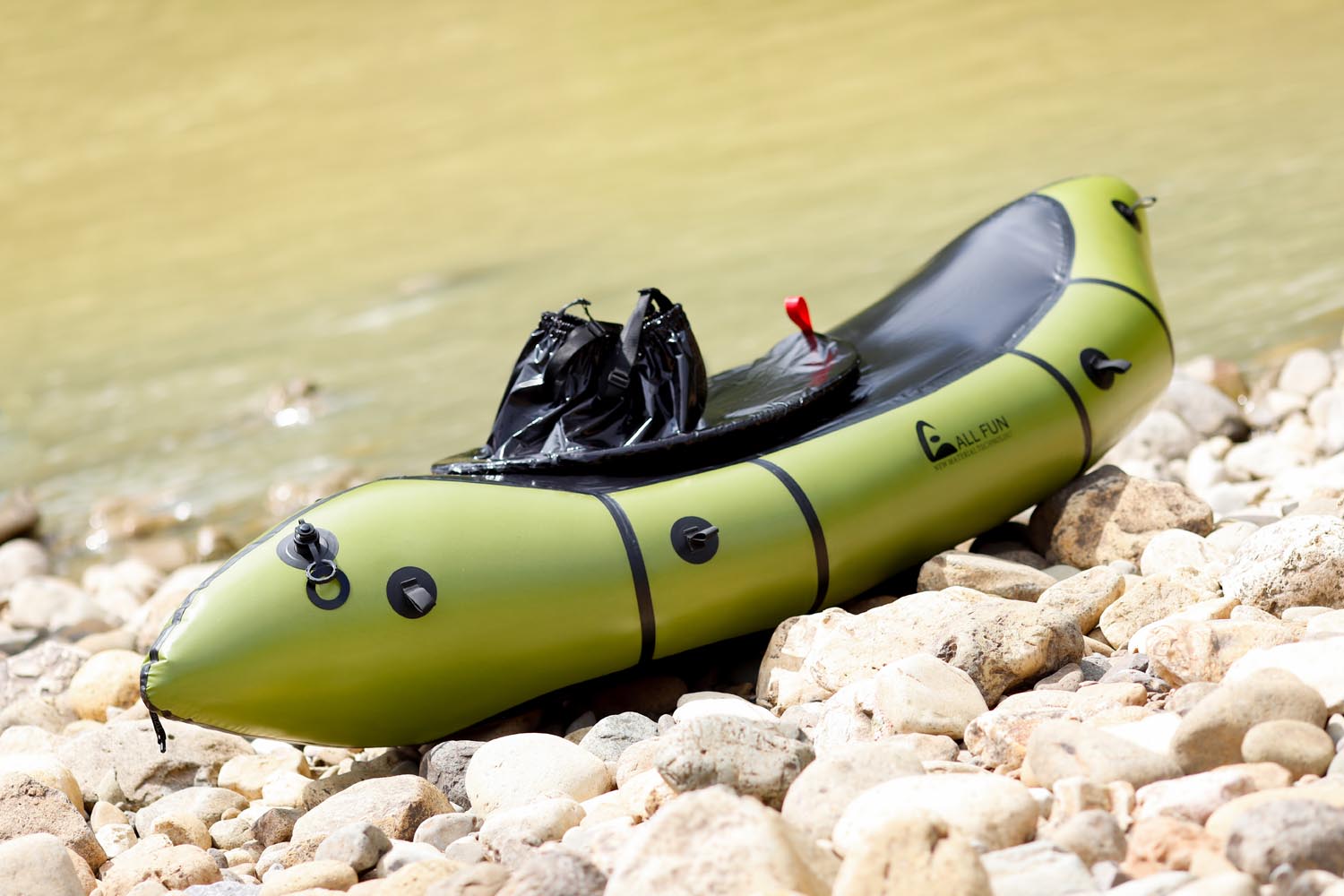 Llight weight boat packrafts for white water backpack adventure packrafting